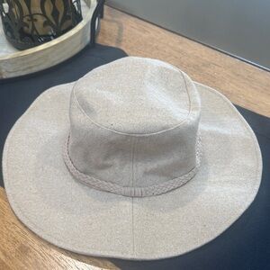 ASN Floppy Hat Oatmeal/Tan Wide-Brim NEW